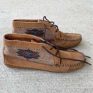 Minnetonka El Paso Brown Suede Leather Moccasin Ankle Boots